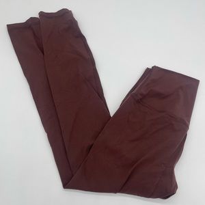 Amazon Maroon Leggings